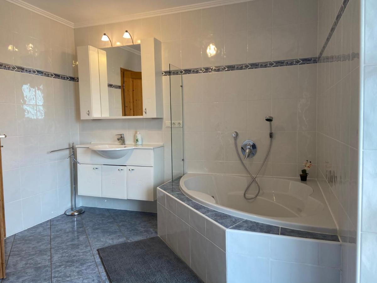 Ferienwohnung Mit Bergblick Unterammergau Eksteriør billede